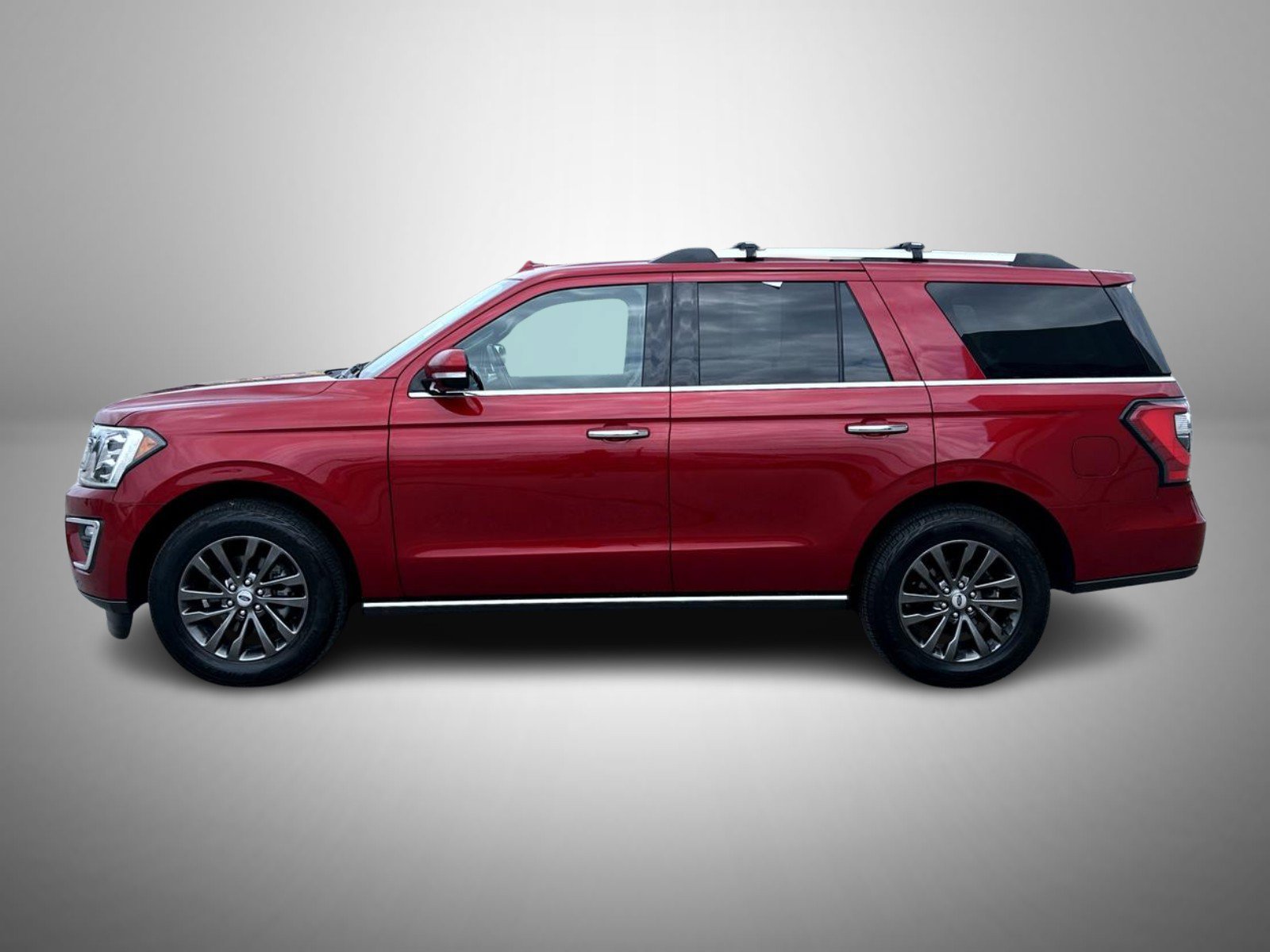 Used 2019 Ford Expedition Limited w/ Equipment Group 301A AWD/4WD image 8