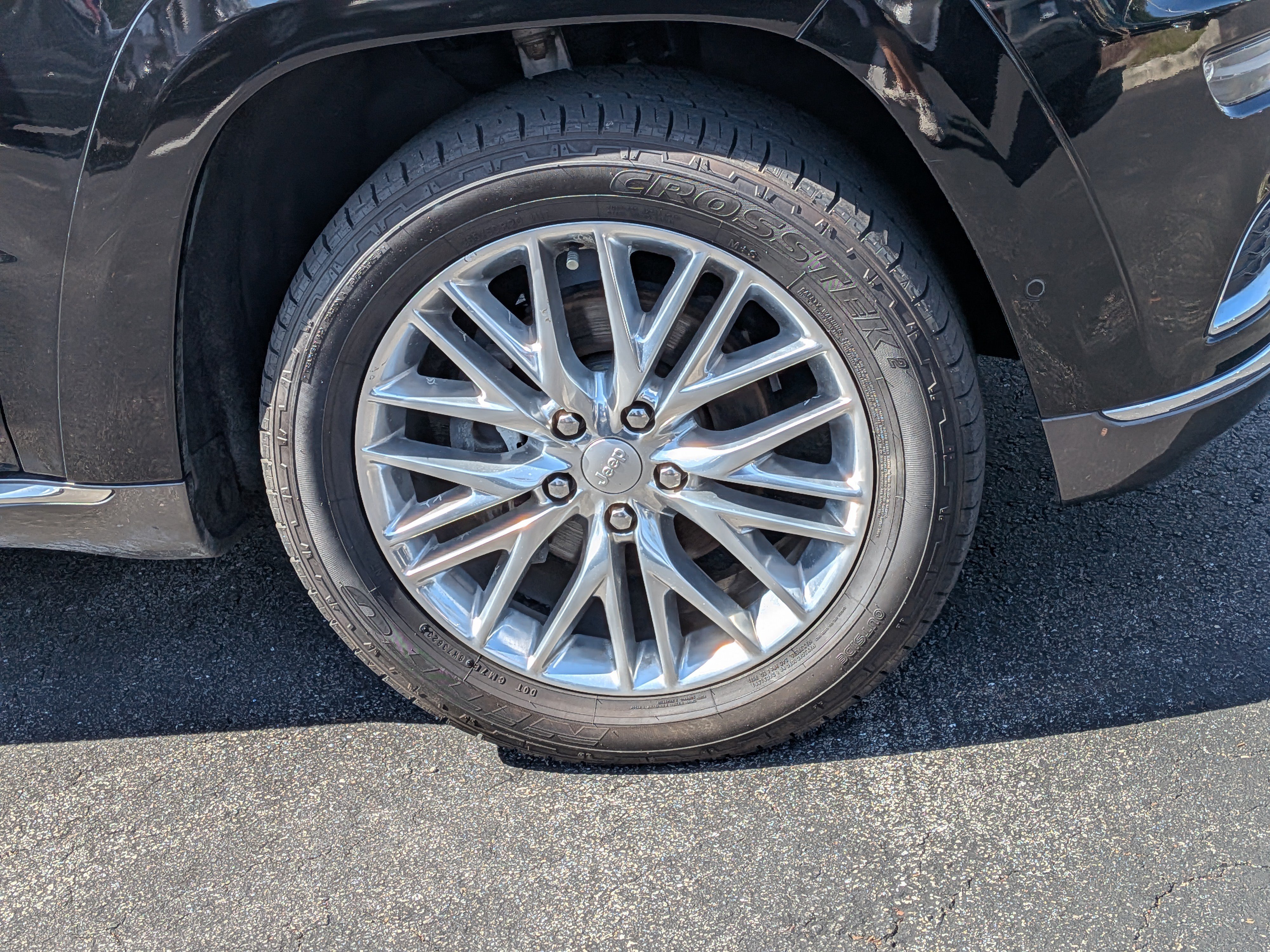 Used 2017 Jeep Grand Cherokee Summit AWD/4WD image 11