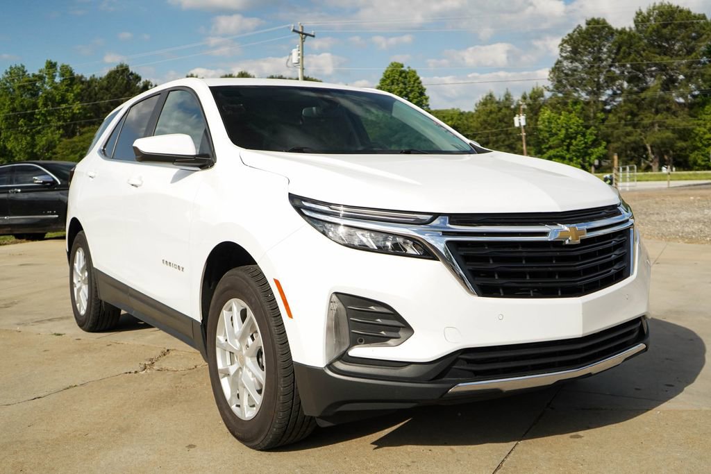 Used 2024 Chevrolet Equinox LT w/ Driver Convenience Package AWD/4WD image 35