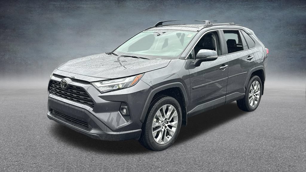 Used 2023 Toyota RAV4 XLE Premium AWD/4WD image 3