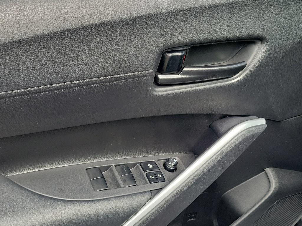 Certified 2024 Toyota Corolla Cross LE FWD image 20