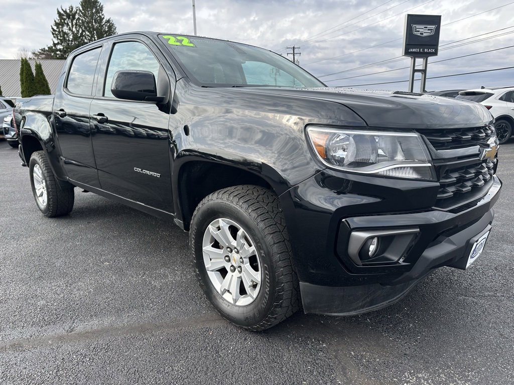 Used 2022 Chevrolet Colorado LT w/ LT Convenience Package image 8