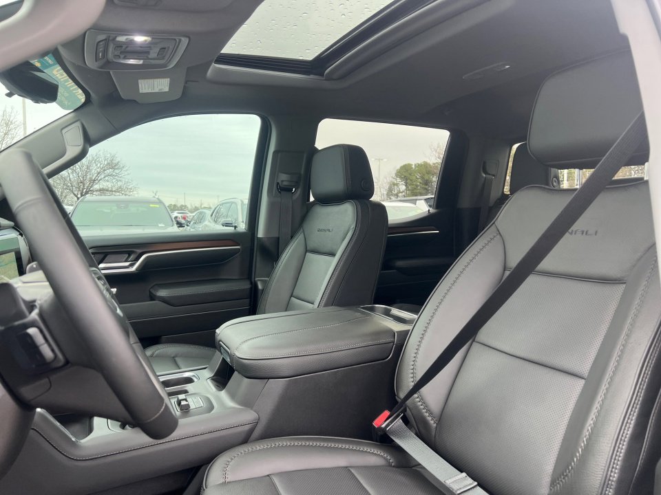 Certified 2026 GMC Sierra 1500 Denali w/ Denali Reserve Package image 30