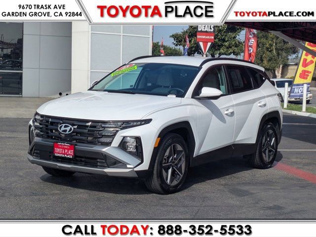 Used 2025 Hyundai Tucson SEL image 1