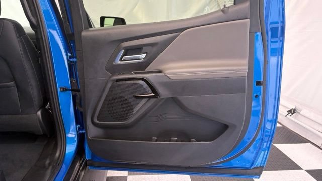 Used 2026 Chevrolet Silverado EV Trail Boss AWD/4WD image 29