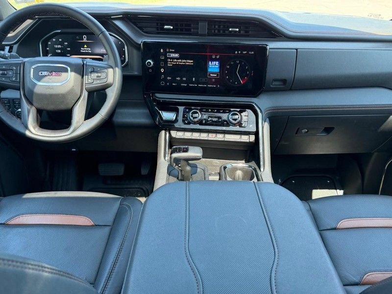 Used 2026 GMC Sierra 1500 AT4 w/ AT4 Premium Package AWD/4WD image 9