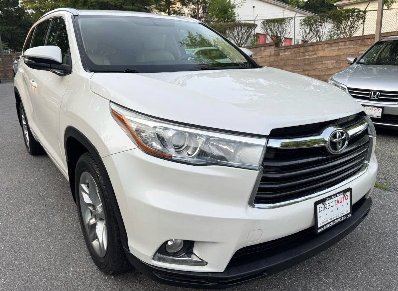 Used 2014 Toyota Highlander Limited AWD/4WD image 1