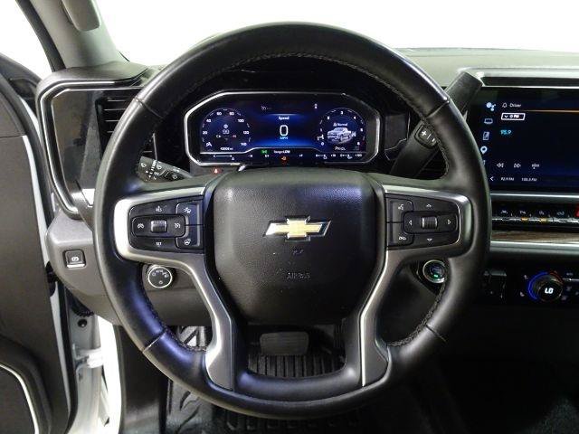 Used 2025 Chevrolet Silverado 1500 LT w/ Safety Package AWD/4WD image 26