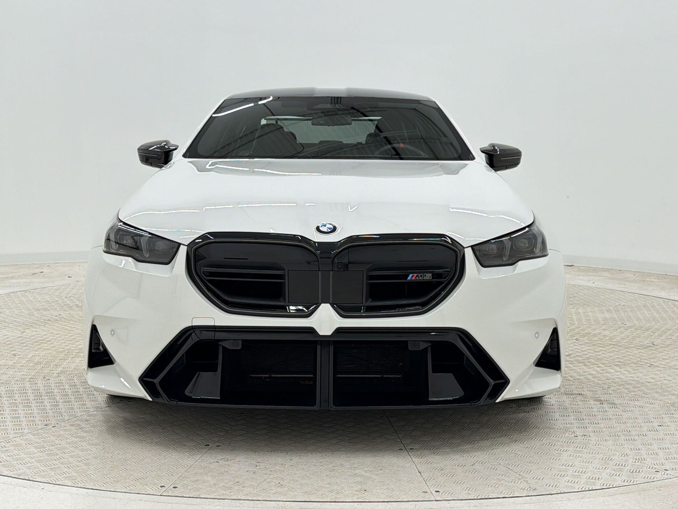 Certified 2025 BMW M5 w/ Carbon Package AWD/4WD image 6
