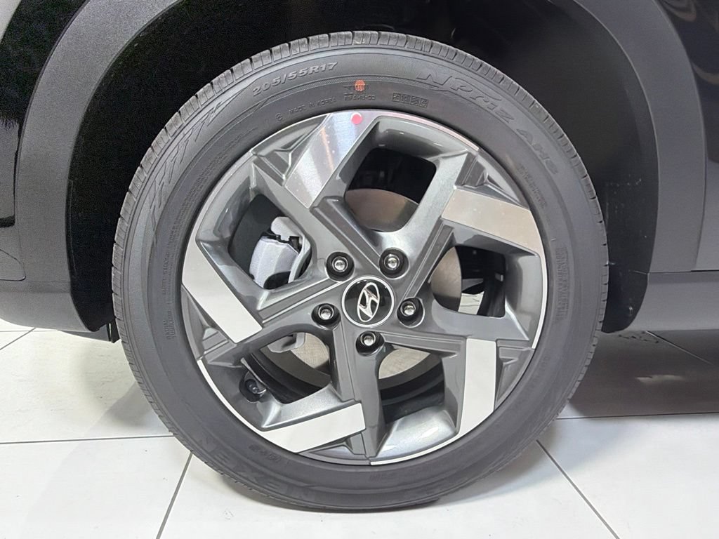 New 2026 Hyundai Venue SEL FWD image 9