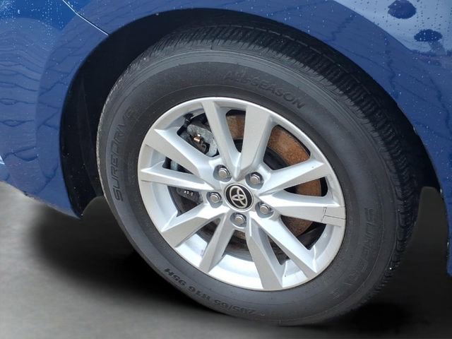 Used 2025 Toyota Camry LE FWD image 21