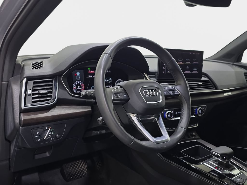 Used 2023 Audi Q5 Premium Plus w/ Premium Plus Package AWD/4WD image 17