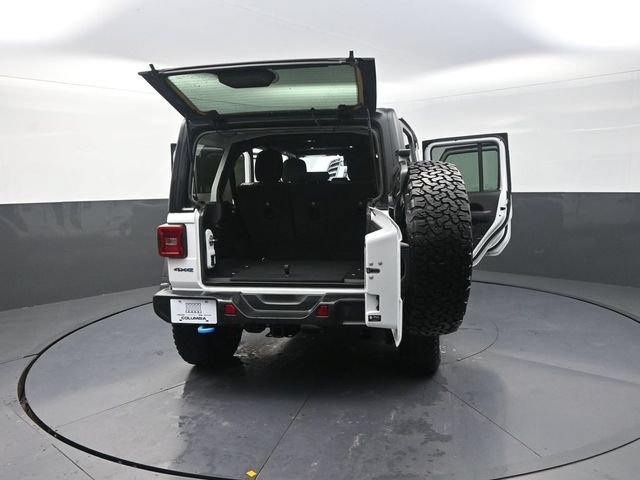 Used 2024 Jeep Wrangler Unlimited Rubicon 4xe AWD/4WD image 34