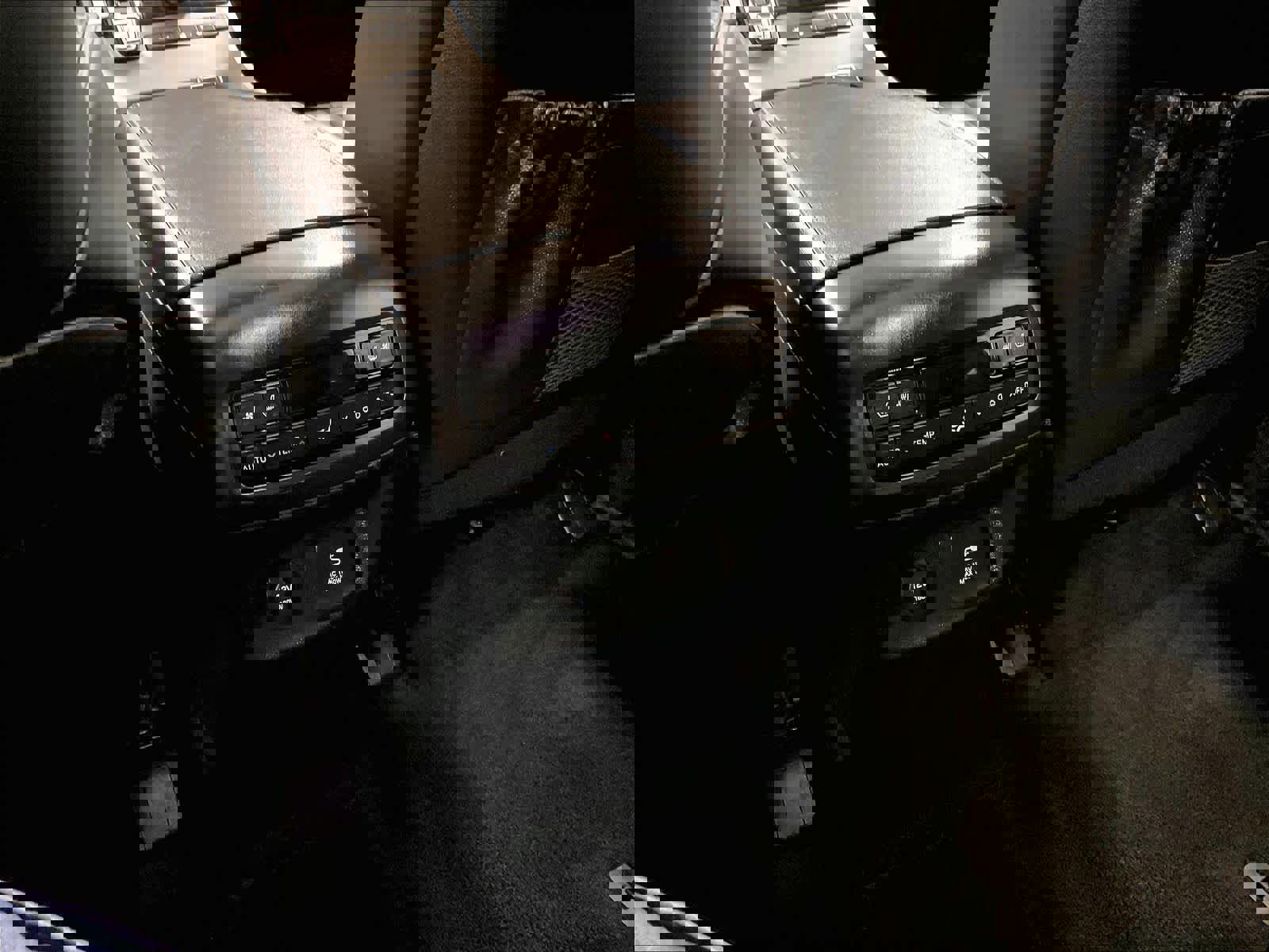 Used 2021 Hyundai Palisade Limited image 28