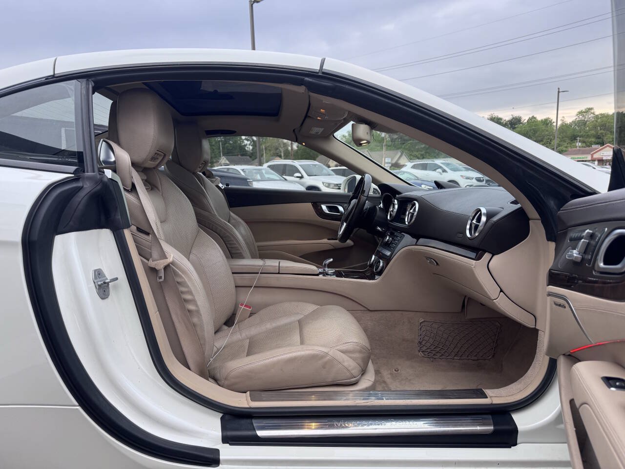 Used 2013 Mercedes-Benz SL 550 image 14