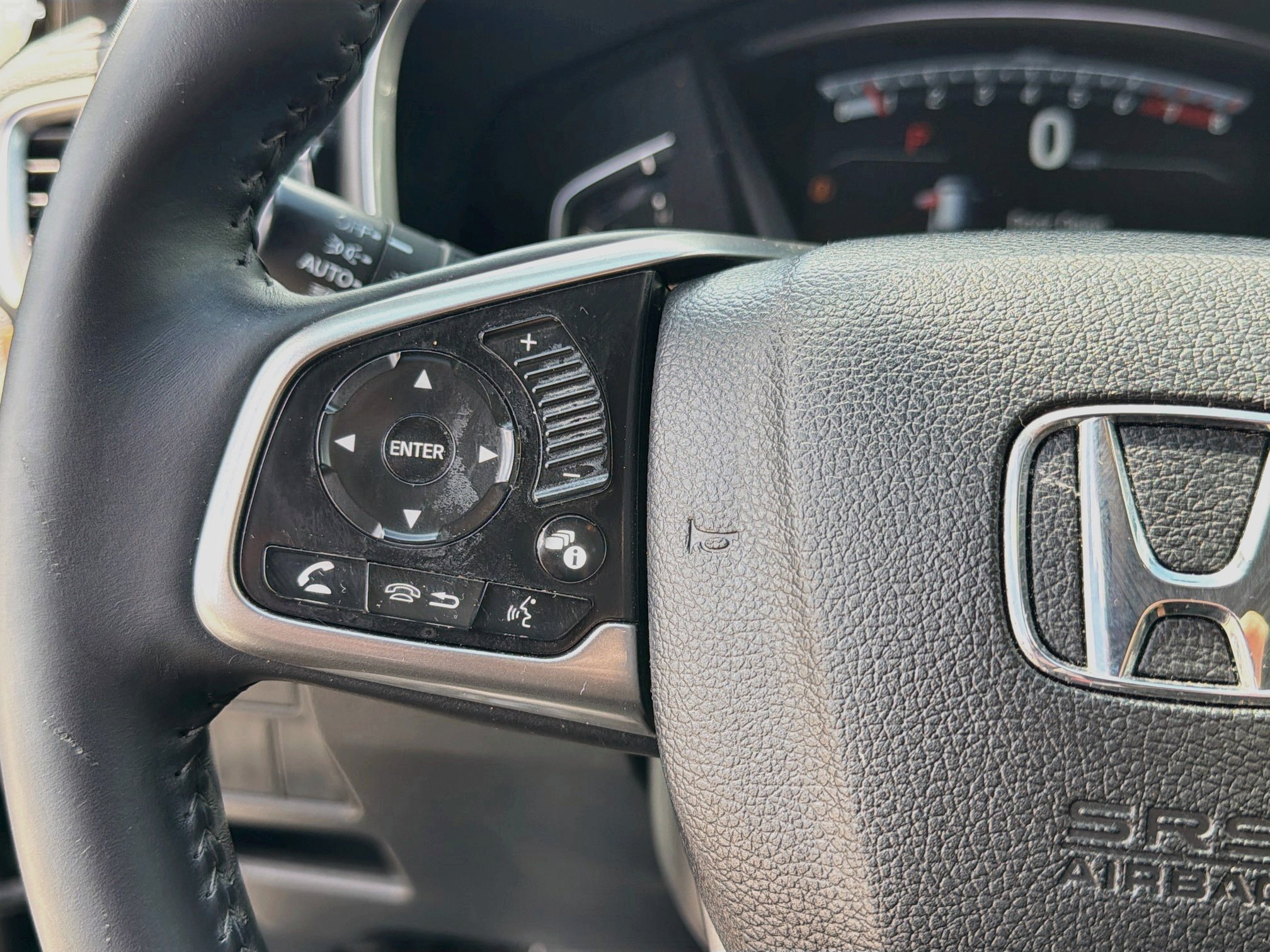 Used 2017 Honda CR-V Touring image 36