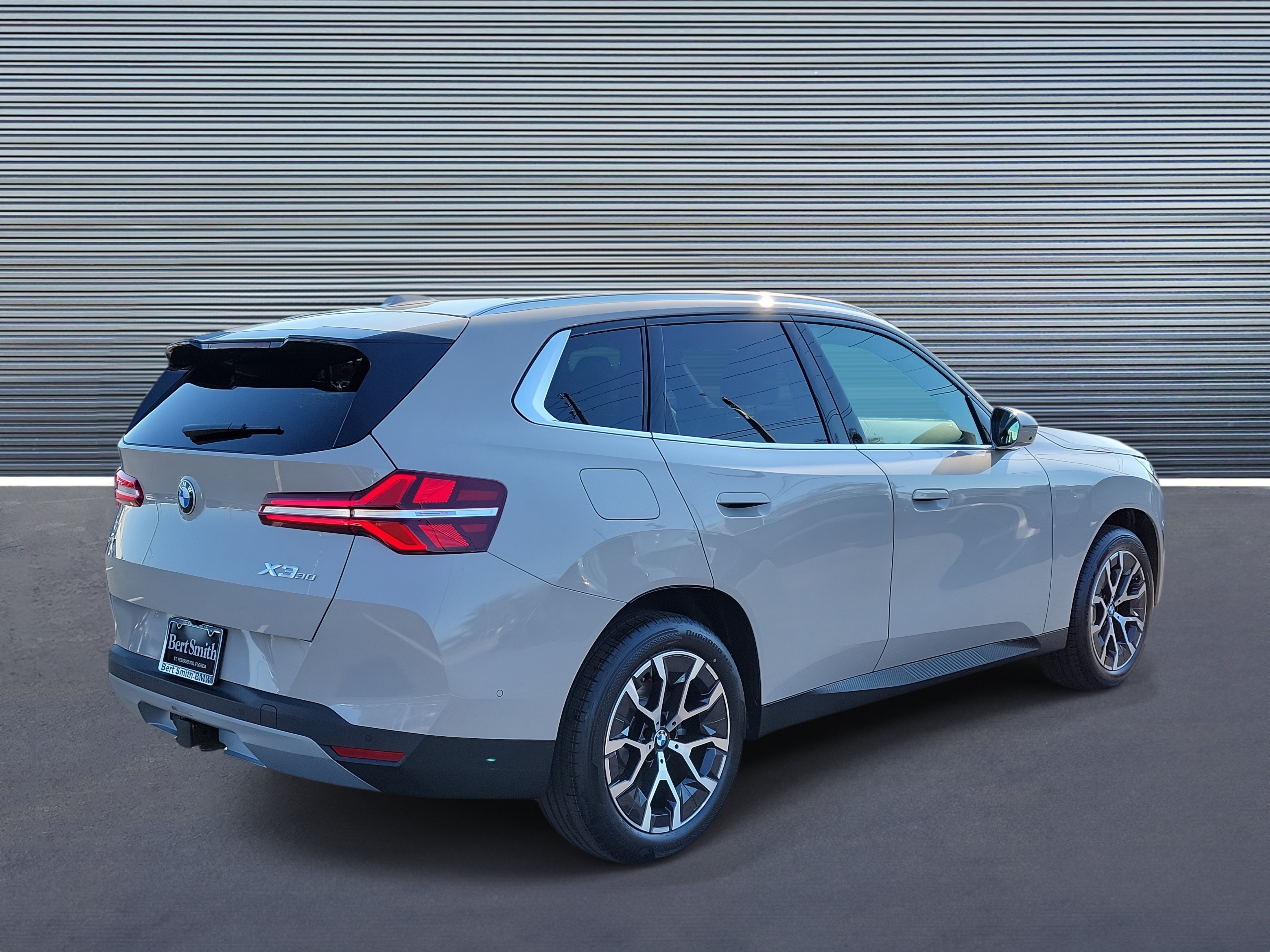New 2026 BMW X3 xDrive30 w/ Premium Package AWD/4WD image 3