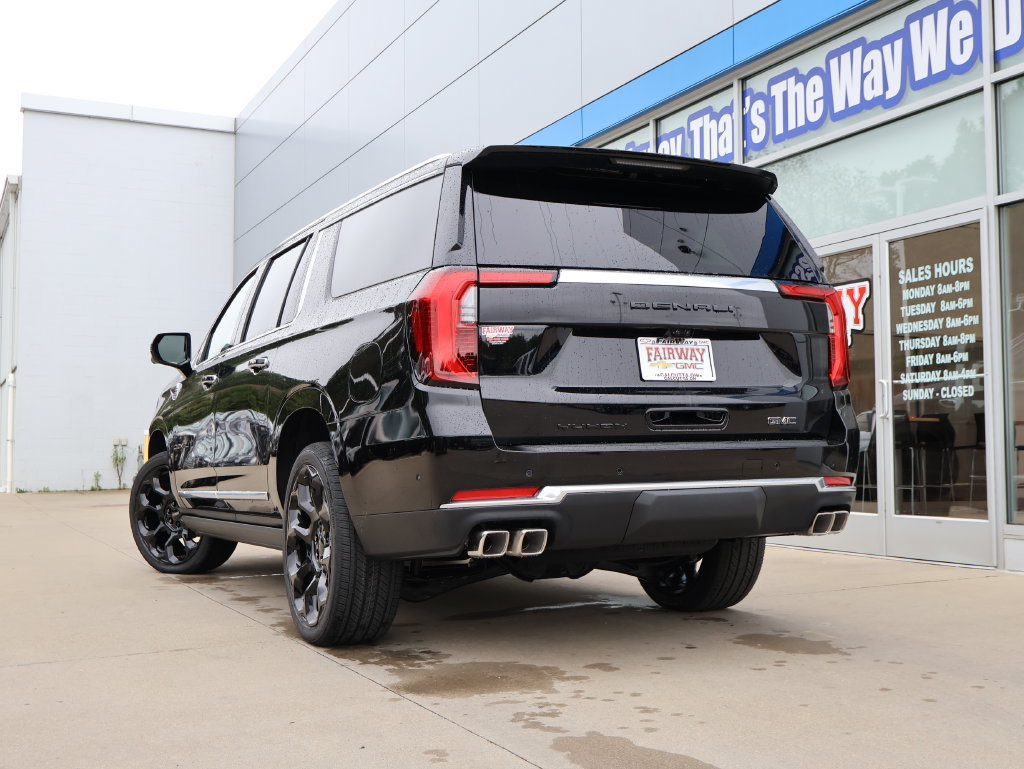 New 2026 GMC Yukon XL Denali w/ Denali Reserve Package AWD/4WD image 48