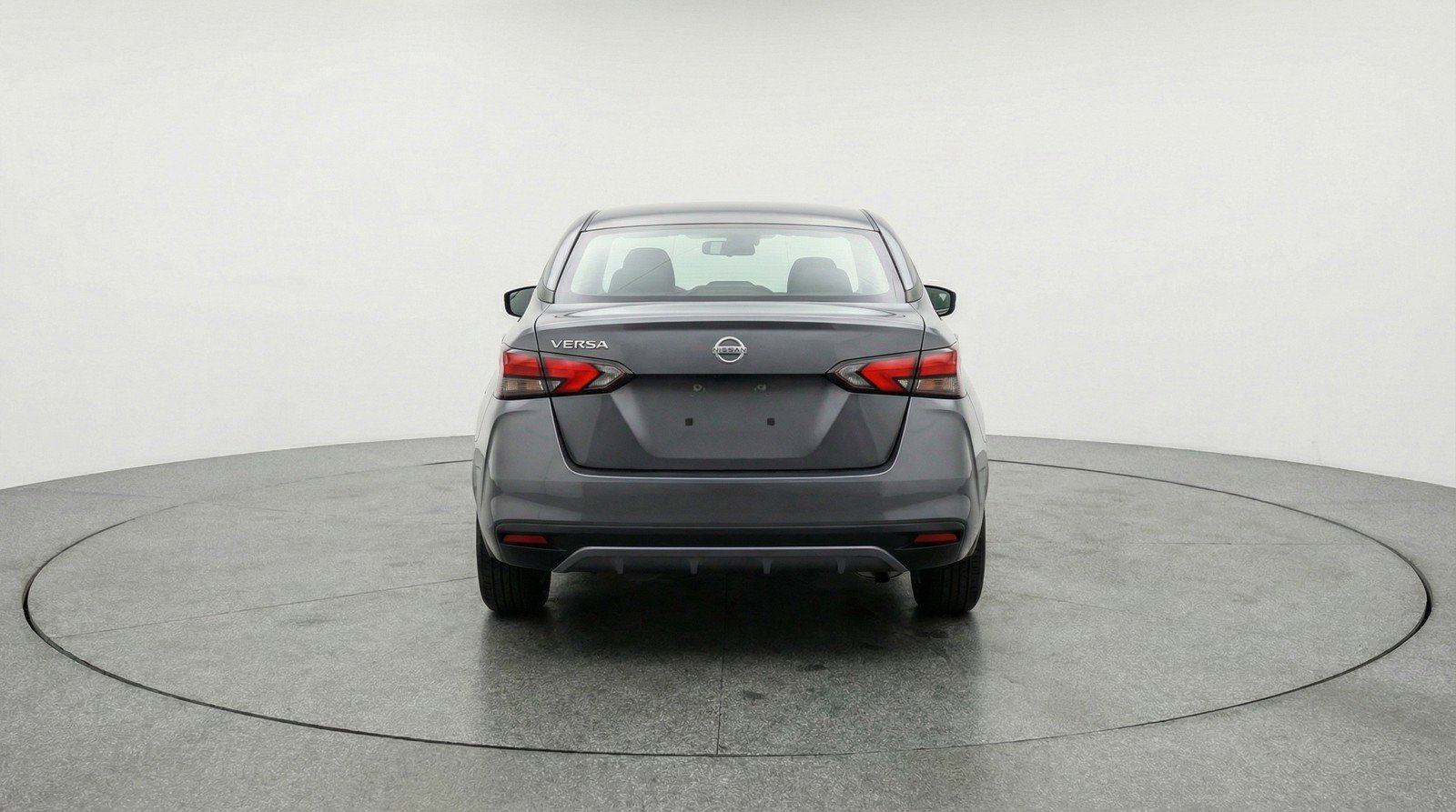 Used 2025 Nissan Versa SV image 7