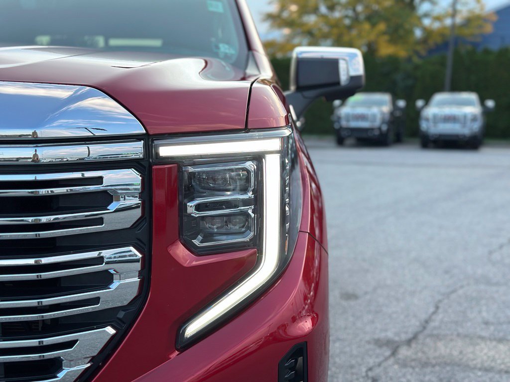 Certified 2024 GMC Sierra 1500 Denali w/ Denali Reserve Package AWD/4WD image 39