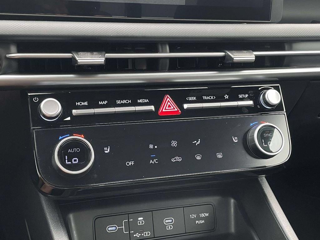 Certified 2026 Hyundai Santa Cruz SEL AWD/4WD image 18