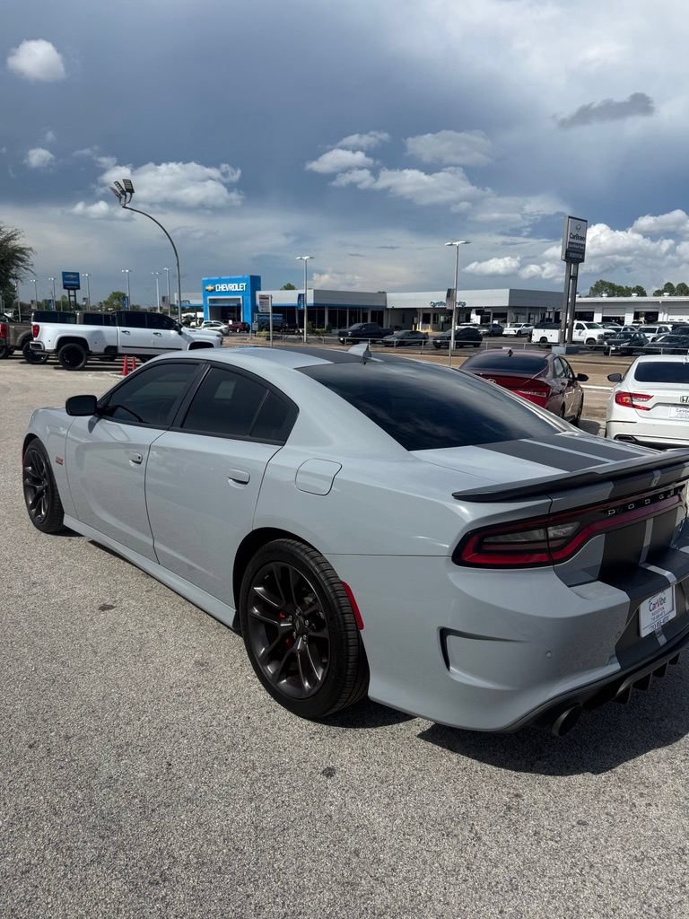 Used 2022 Dodge Charger Scat Pack w/ Plus Group RWD image 5
