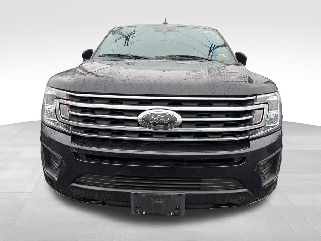 Used 2021 Ford Expedition Max XLT image 3