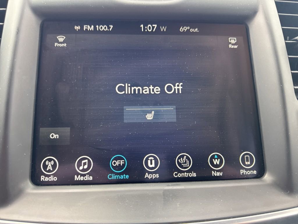 Used 2017 Chrysler 300 Limited w/ Value Package image 29