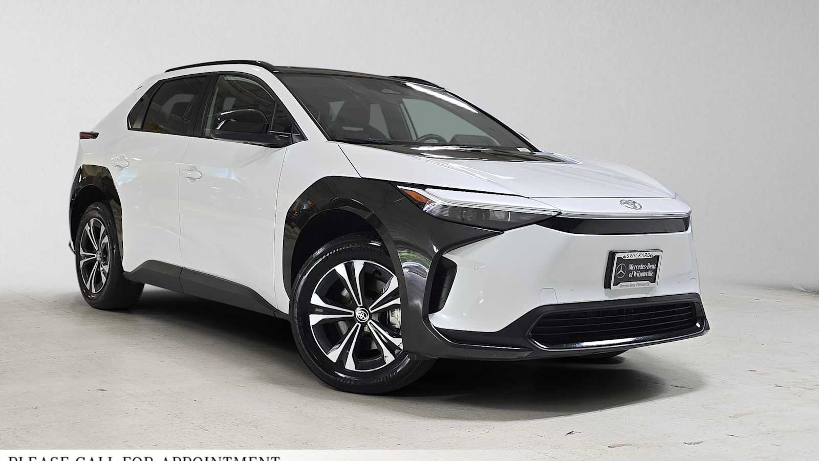 Used 2024 Toyota bZ4X AWD w/ Weather Package image 1
