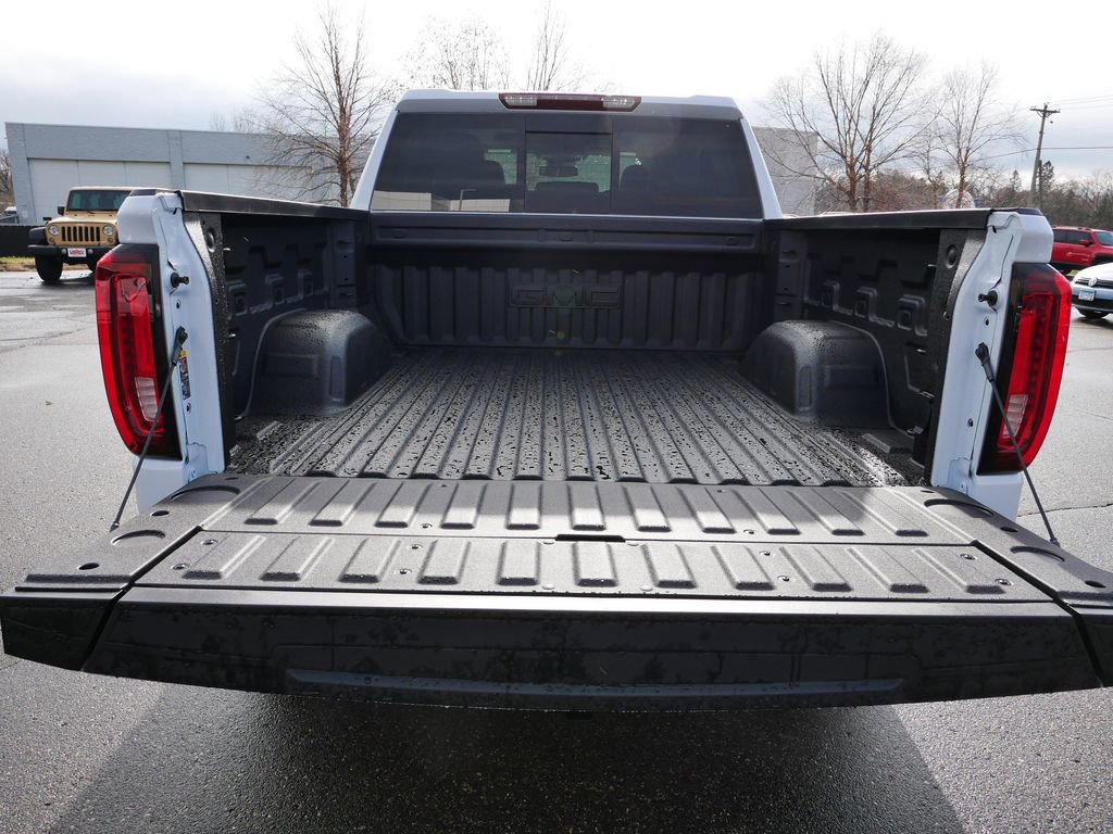 New 2026 GMC Sierra 1500 SLT w/ SLT Premium Plus Package image 6