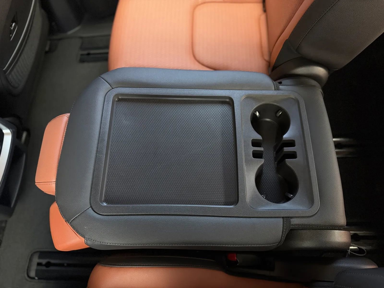 Used 2026 Kia Carnival SX Prestige FWD image 45