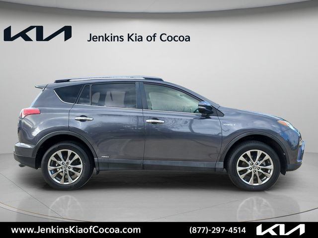 Used 2017 Toyota RAV4 Limited AWD/4WD image 3