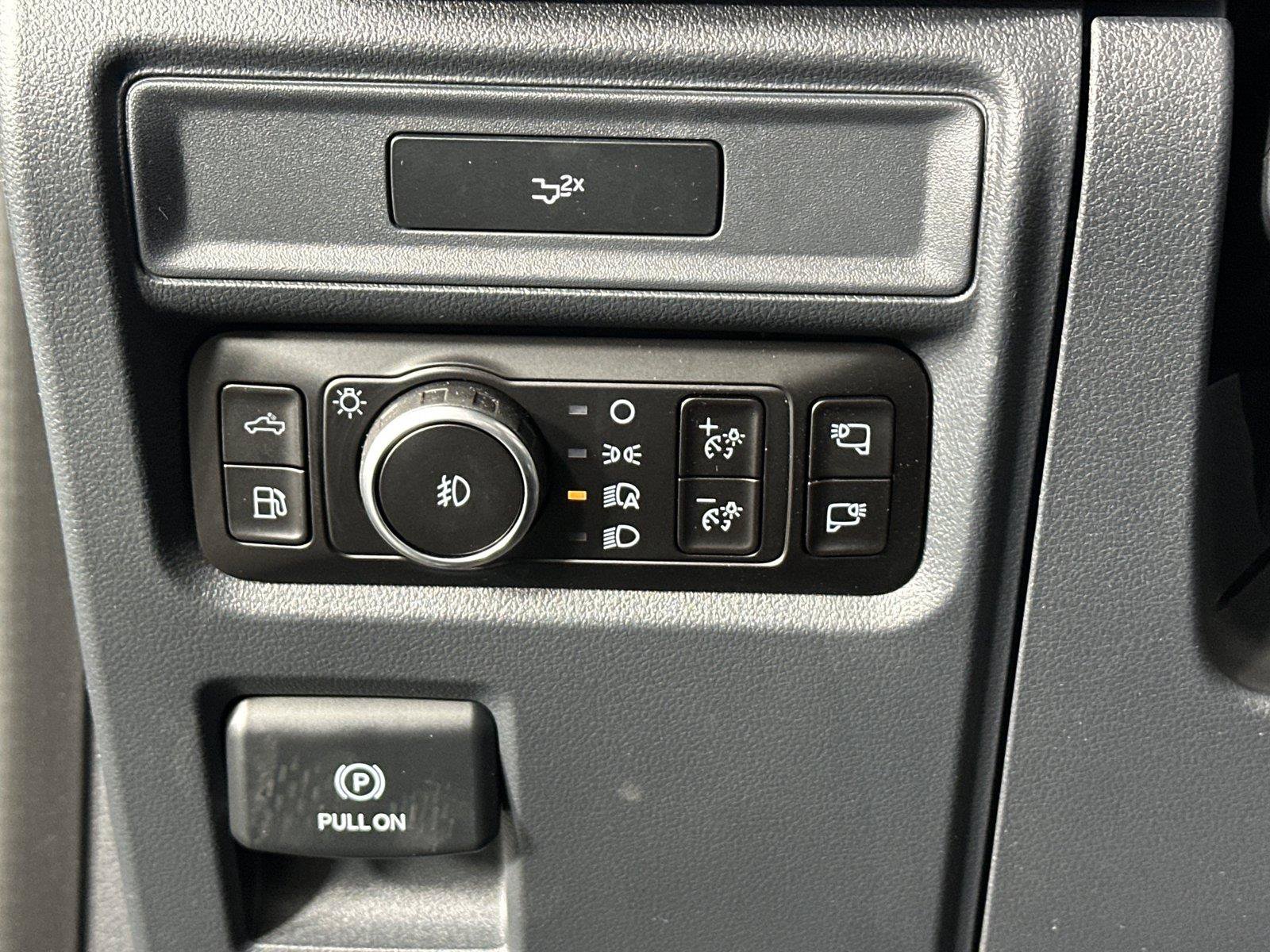 Used 2026 Ford F150 XLT w/ Equipment Group 302A MID AWD/4WD image 29