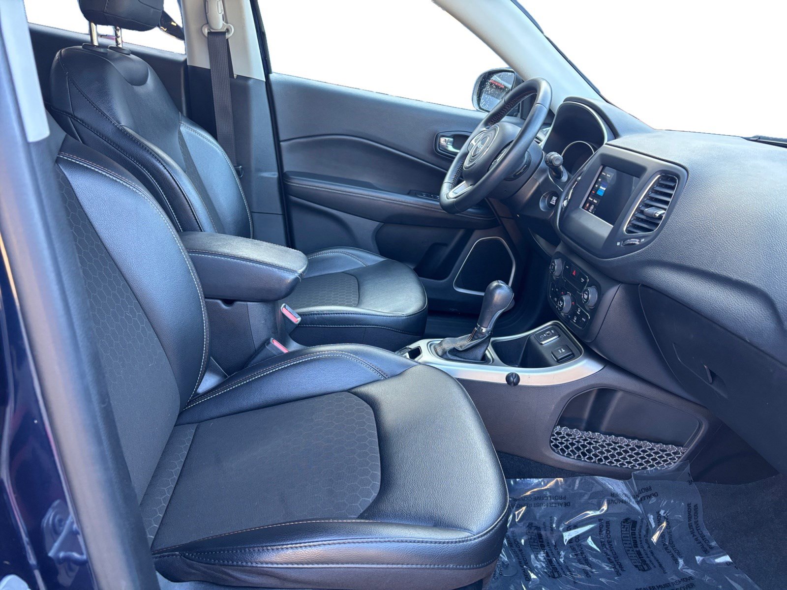 Used 2020 Jeep Compass Latitude image 15