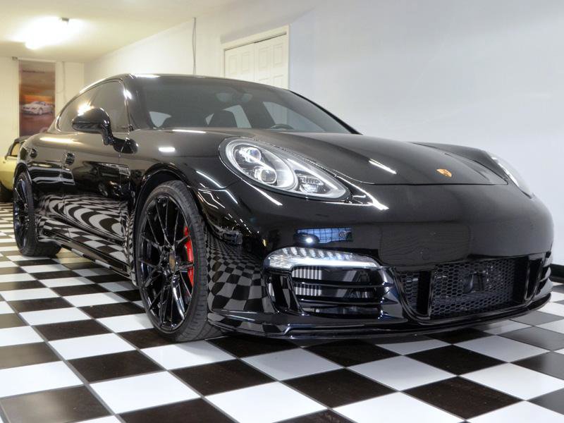 Used 2016 Porsche Panamera Turbo image 3