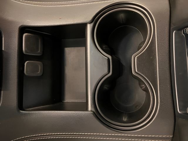 Used 2018 Chevrolet Suburban LS w/ All-Season Package image 28