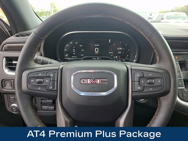 Used 2024 GMC Yukon AT4 w/ AT4 Premium Plus Package AWD/4WD image 4