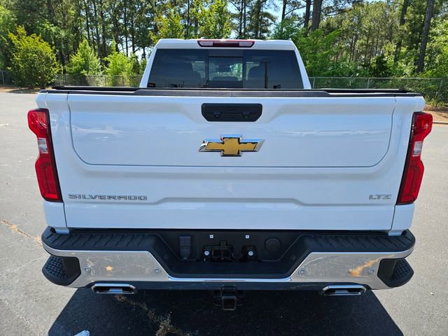 Used 2024 Chevrolet Silverado 1500 LTZ w/ LTZ Premium Package AWD/4WD image 6
