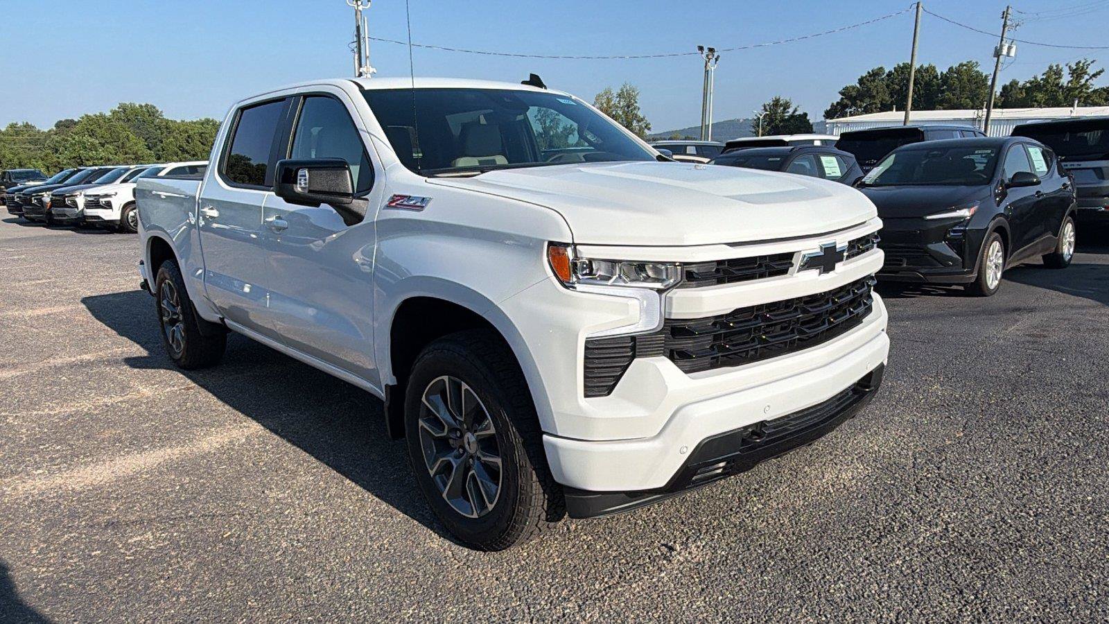 New 2026 Chevrolet Silverado 1500 RST w/ RST All Star Premium Package AWD/4WD image 3