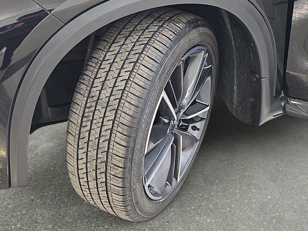 Certified 2023 INFINITI QX55 Luxe w/ Cargo Package image 29