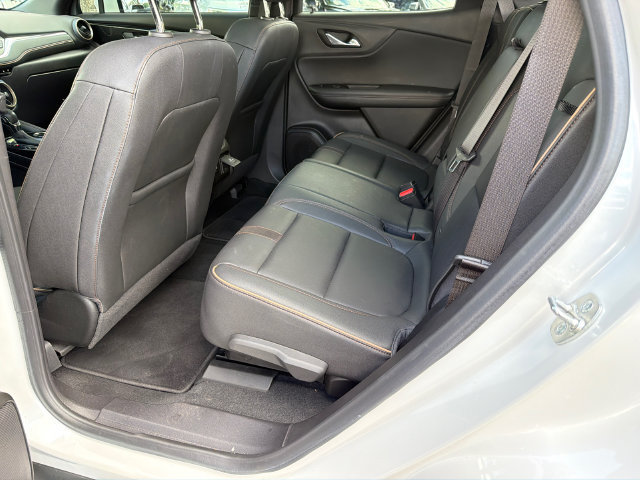 Used 2023 Chevrolet Blazer Premier w/ Enhanced Convenience Package FWD image 21
