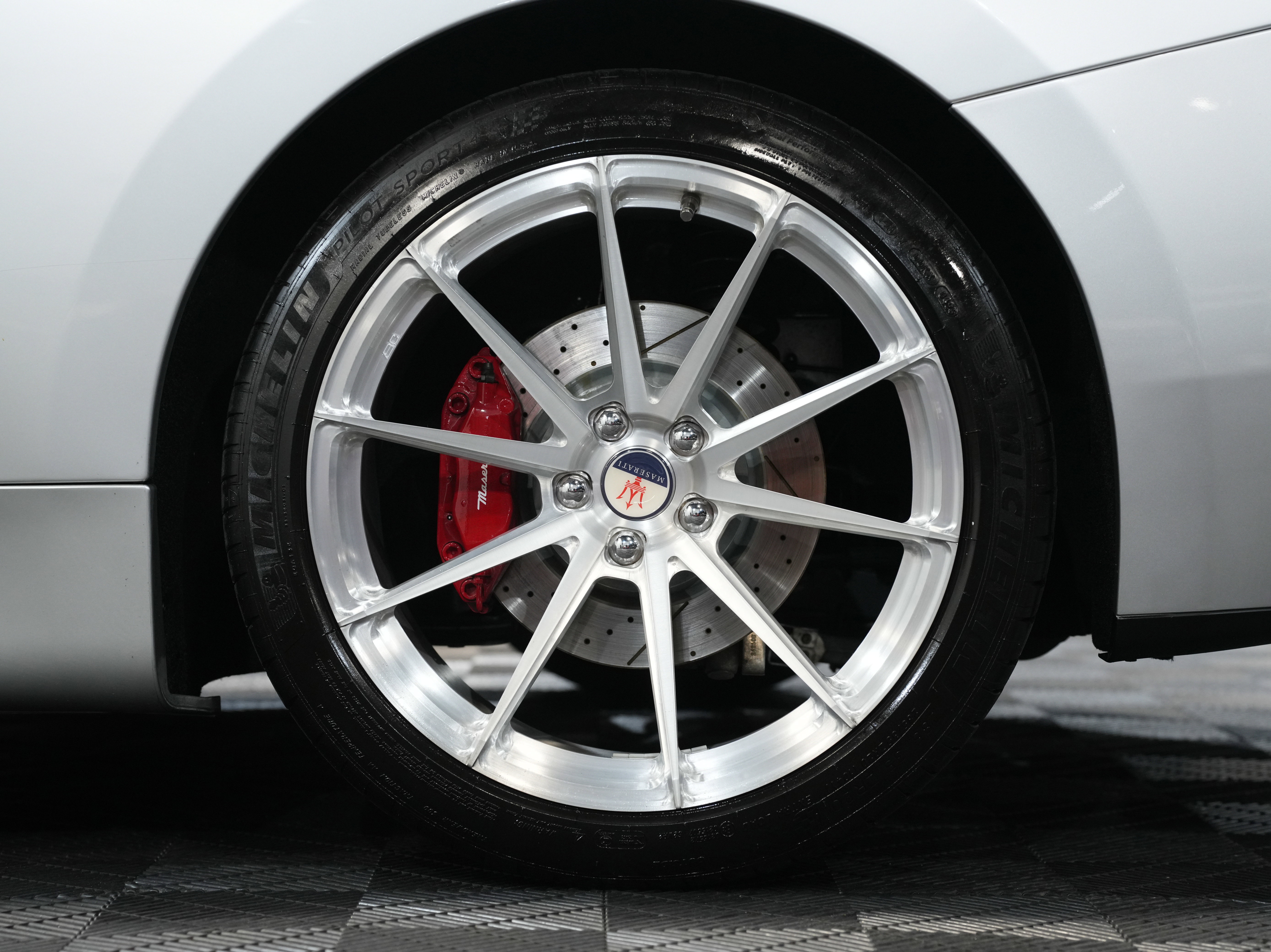 Used 2015 Maserati GranTurismo Sport image 55