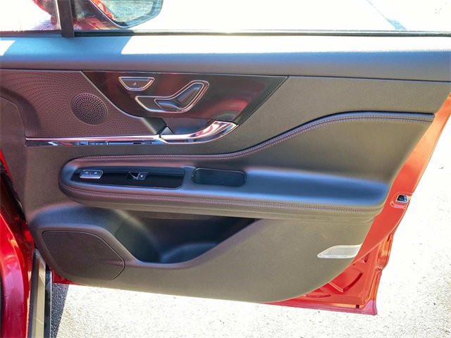 Certified 2023 Lincoln Corsair Reserve w/ Equipment Group 201A image 37