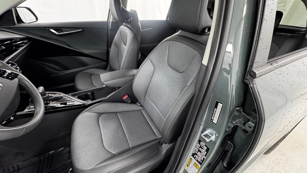New 2026 Kia Niro SX Touring FWD image 10
