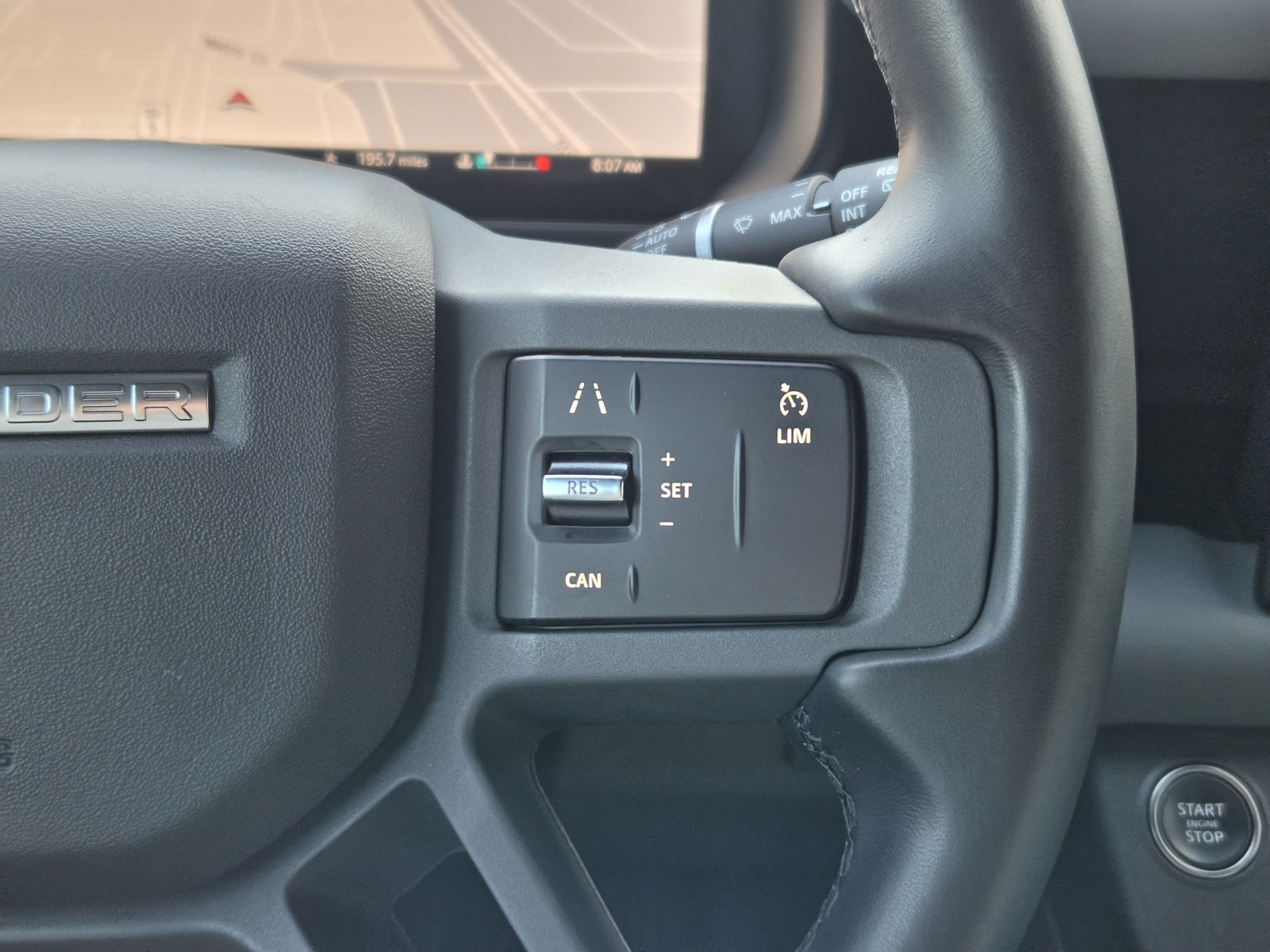Certified 2023 Land Rover Defender 130 X-Dynamic SE AWD/4WD image 29