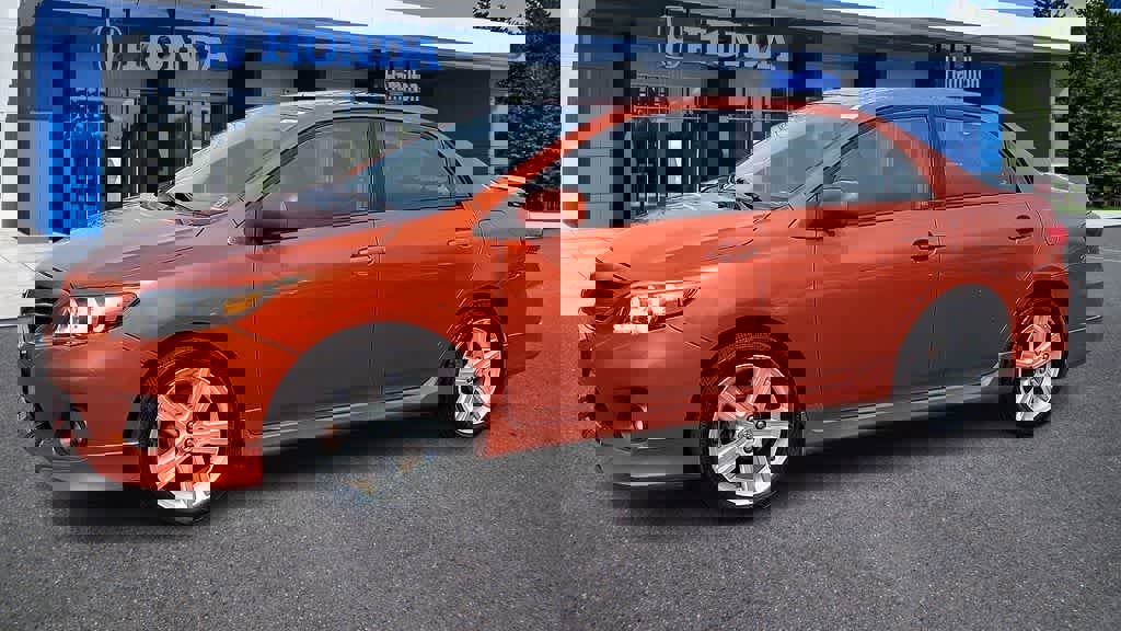 Used 2013 Toyota Corolla S Special Edition image 4