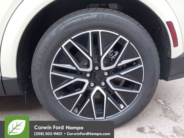 New 2025 Ford Mustang Mach-E Premium image 28