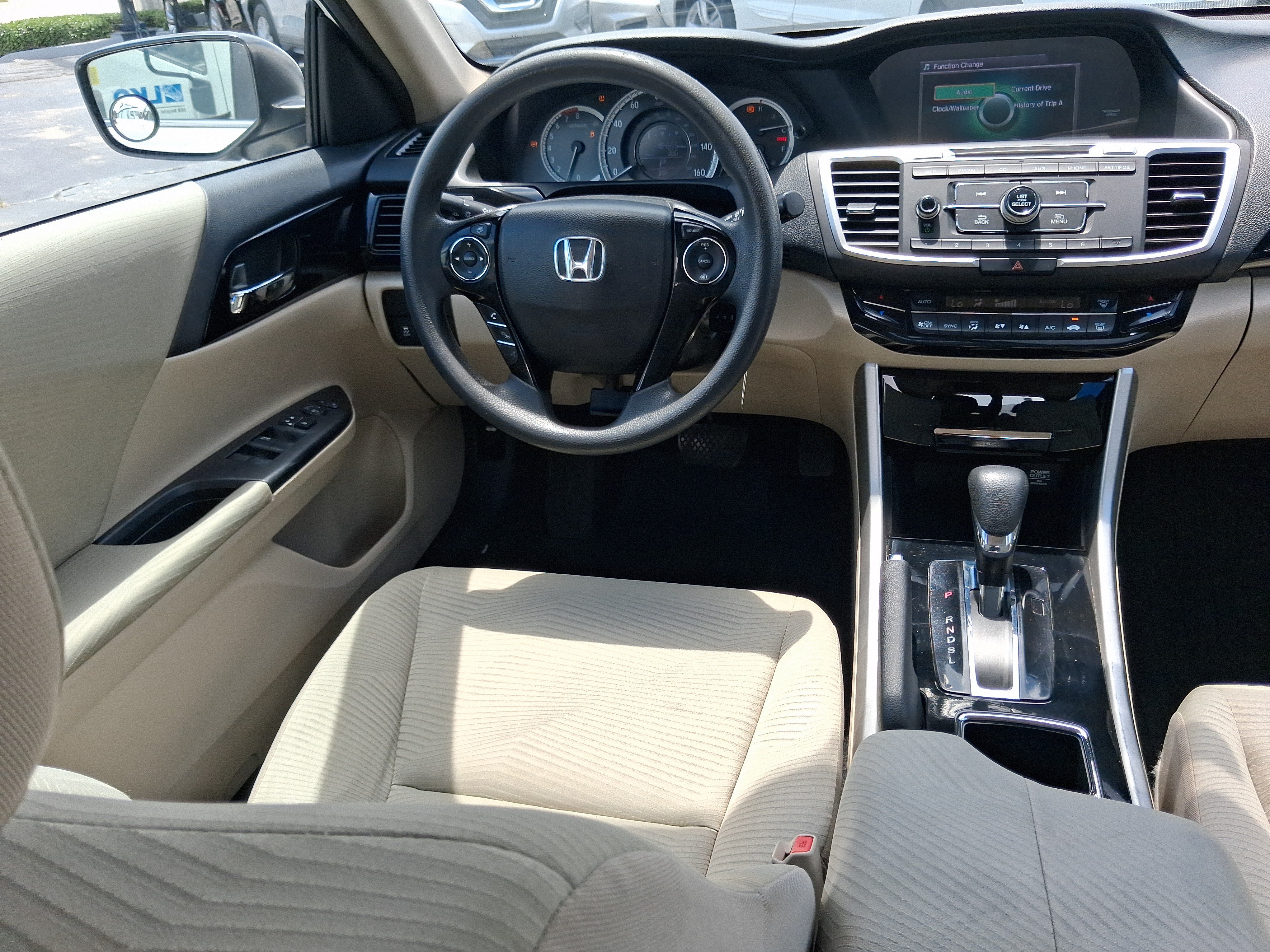 Used 2017 Honda Accord LX image 22