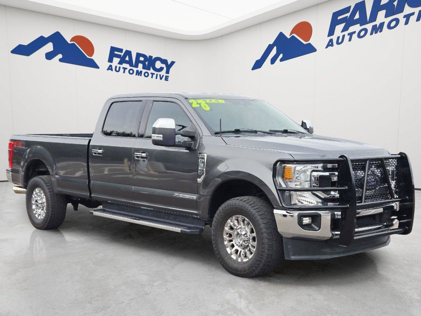 Used 2020 Ford F350 XLT w/ XLT Premium Package AWD/4WD image 3