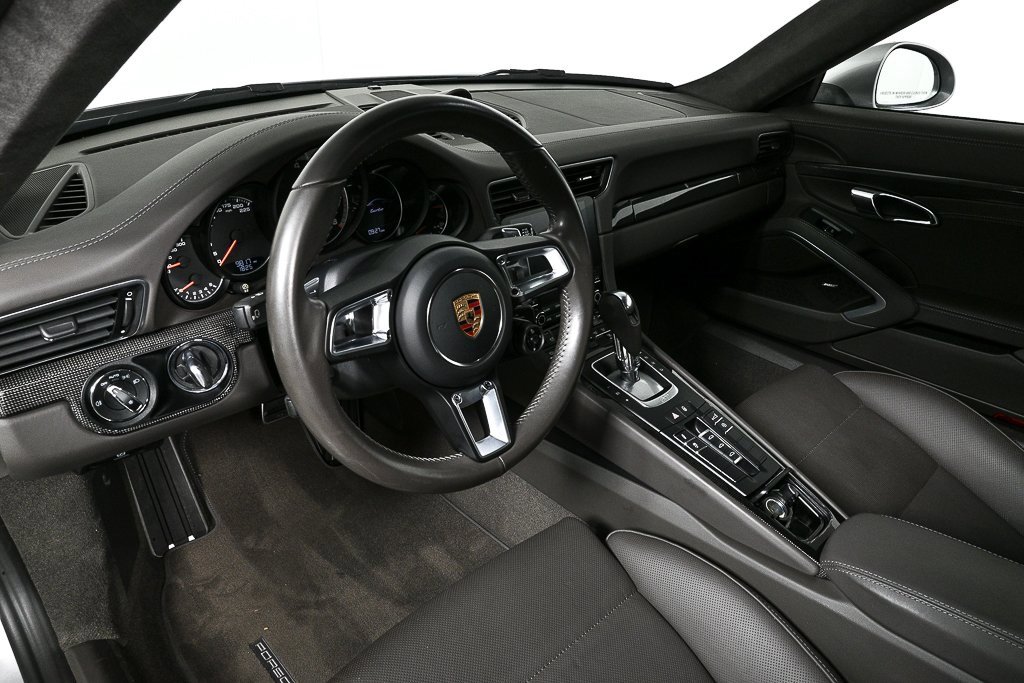 Certified 2017 Porsche 911 Turbo S image 4